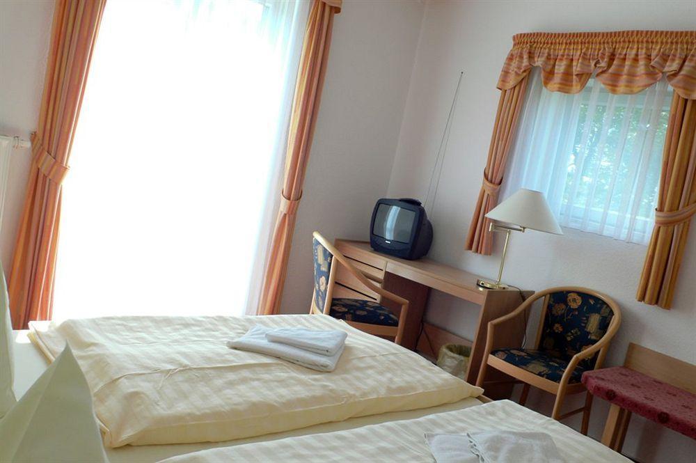 Hotel Haus Oberland Masserberg Kültér fotó